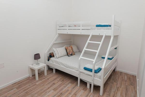 Nana Hostel Vlora Kültér fotó